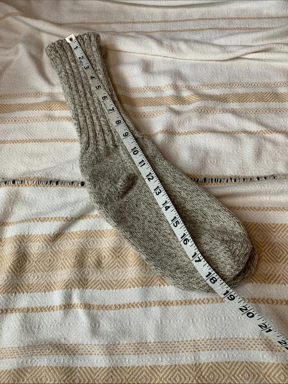 L.L. Bean Wool Stretch Socks Size Large